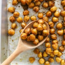 Easy Crispy Oven Roasted Chickpeas-image