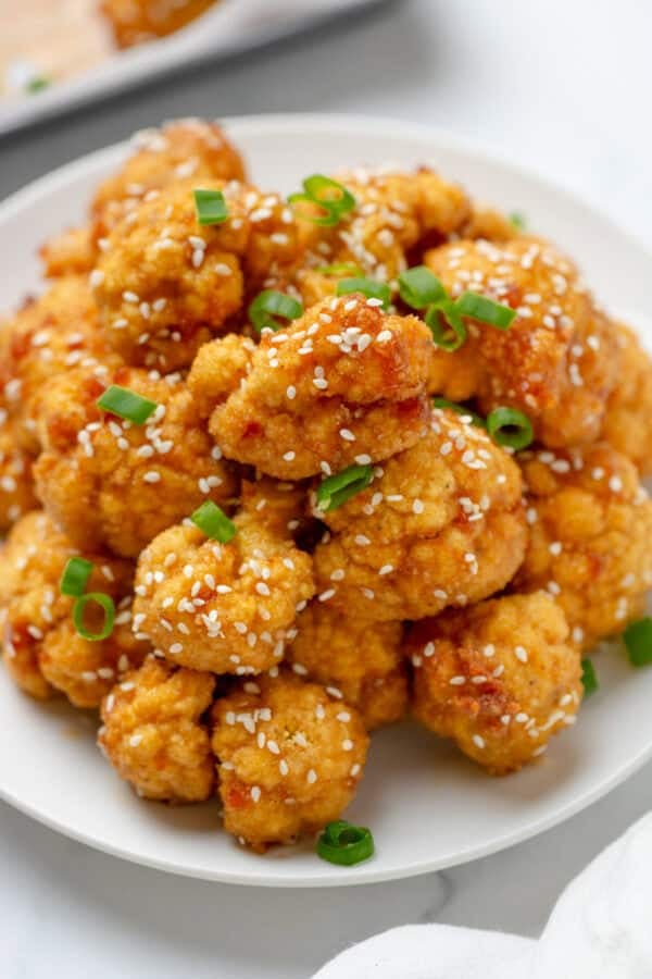 Plate of vegetarian cauliflower wings.
